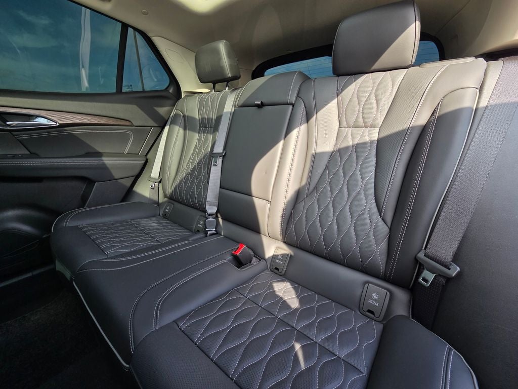 2022 Buick Envision Avenir