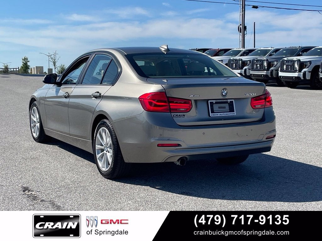 2017 BMW 3 Series 320i xDrive