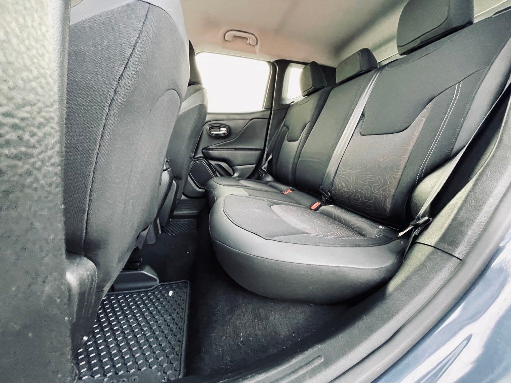 2023 Jeep Renegade Base