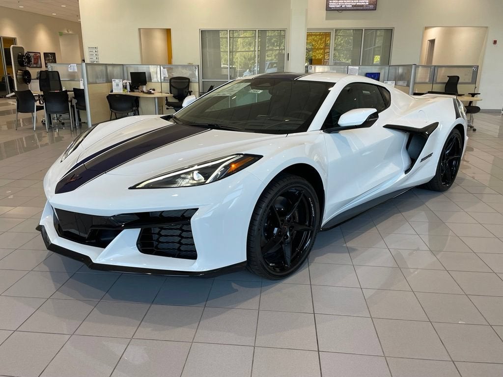 2027 Chevrolet Corvette Grand Sport 2LT