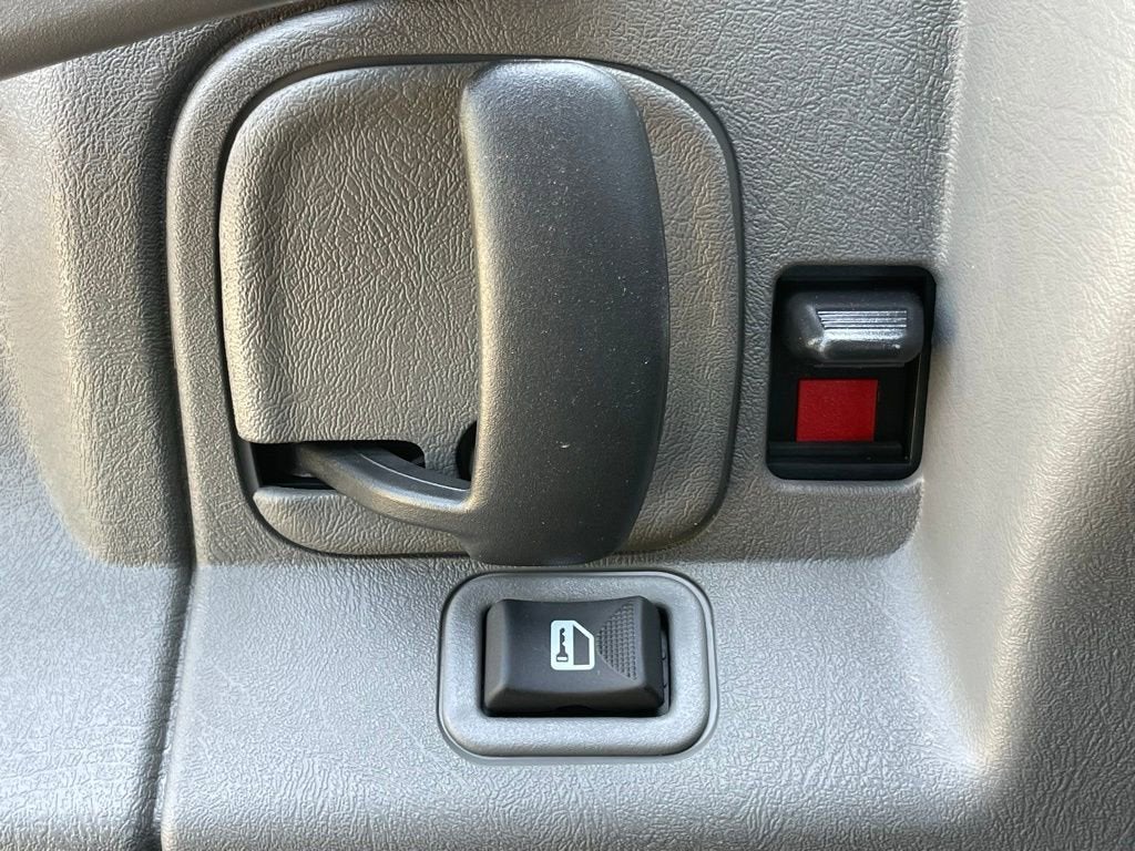 2026 Chevrolet Express Passenger LS