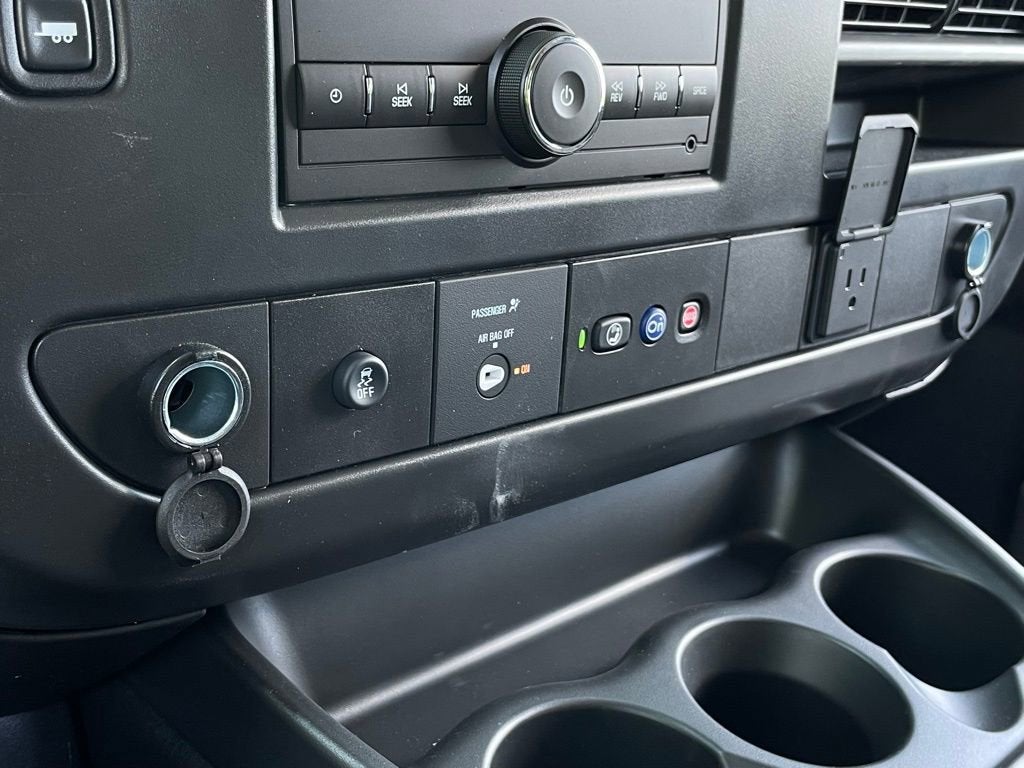 2026 Chevrolet Express Passenger LS