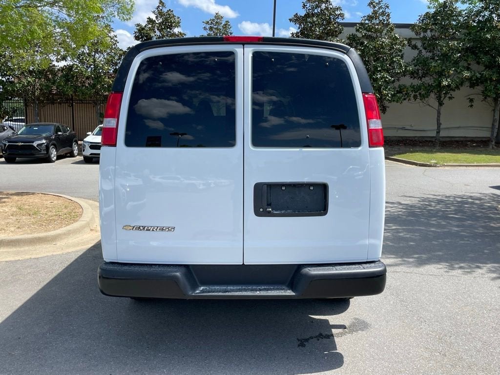 2026 Chevrolet Express Passenger LS