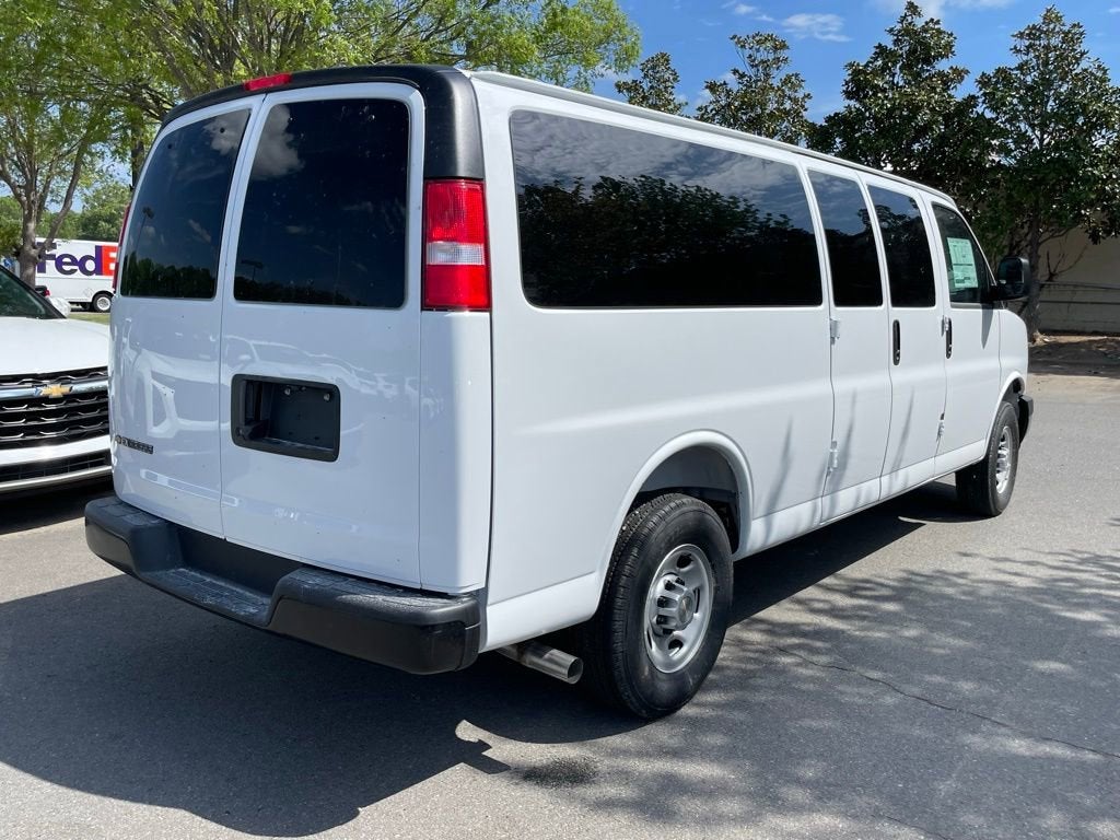 2026 Chevrolet Express Passenger LS