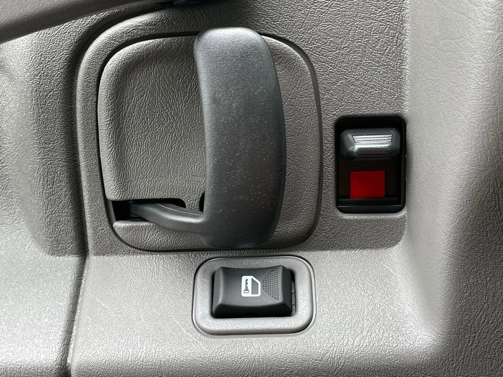 2026 Chevrolet Express Passenger LS