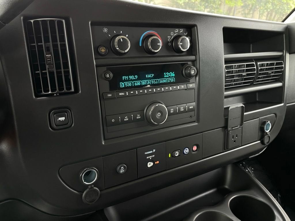 2026 Chevrolet Express Passenger LS