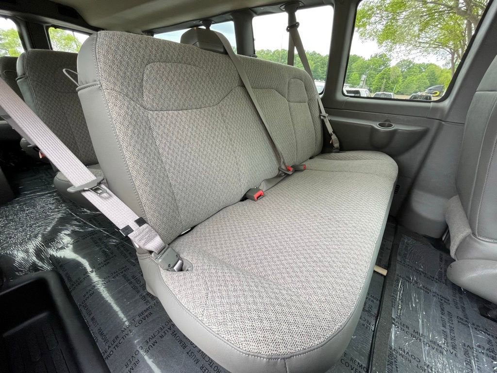 2026 Chevrolet Express Passenger LS