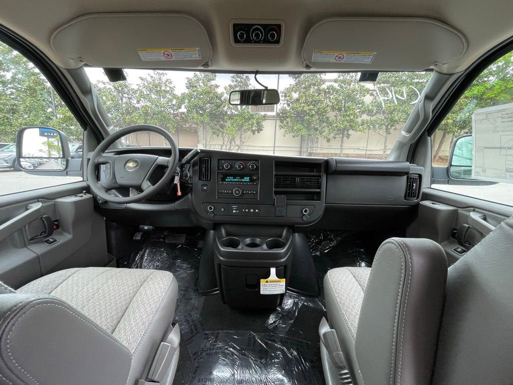 2026 Chevrolet Express Passenger LS