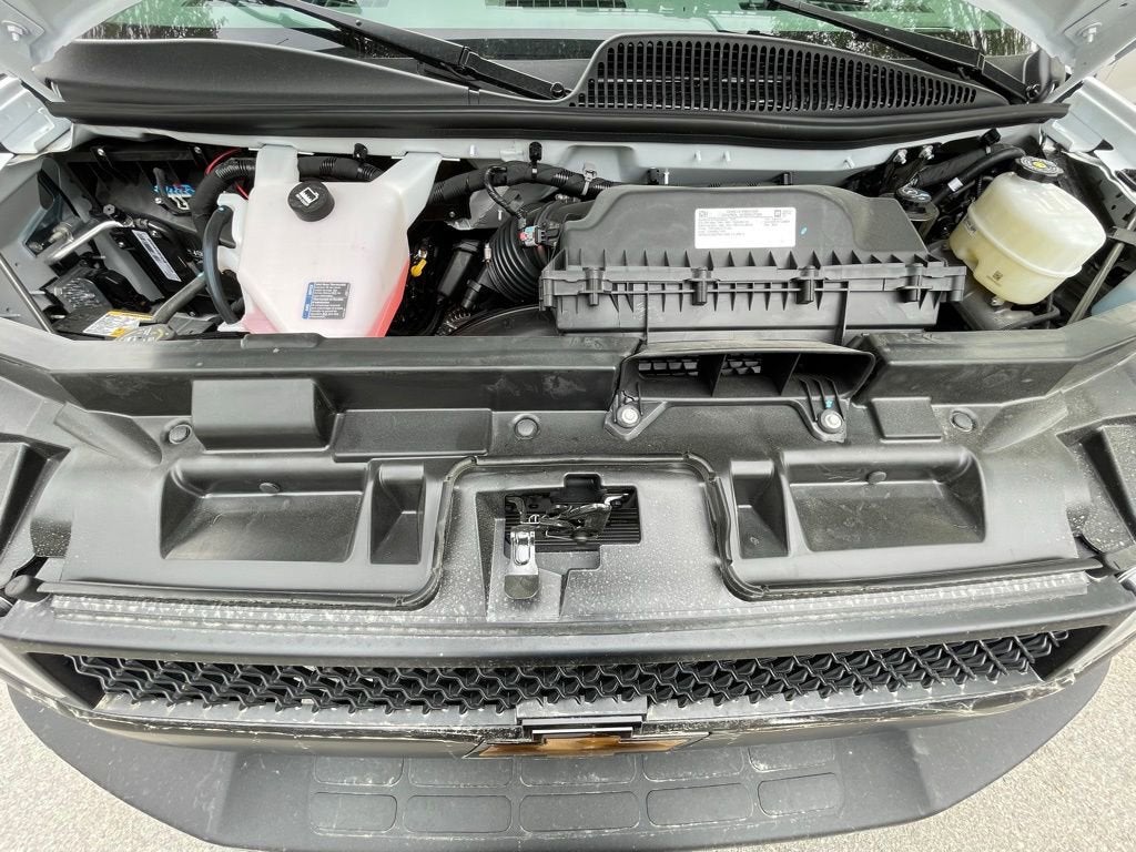 2026 Chevrolet Express Passenger LS