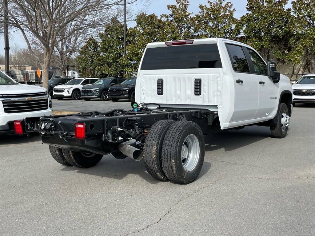 2026 Chevrolet Silverado 3500 HD Chassis Cab Work Truck
