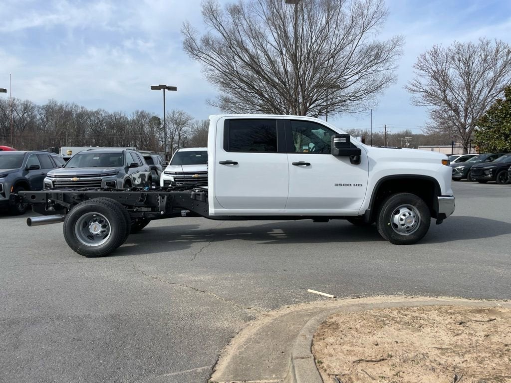 2026 Chevrolet Silverado 3500 HD Chassis Cab Work Truck