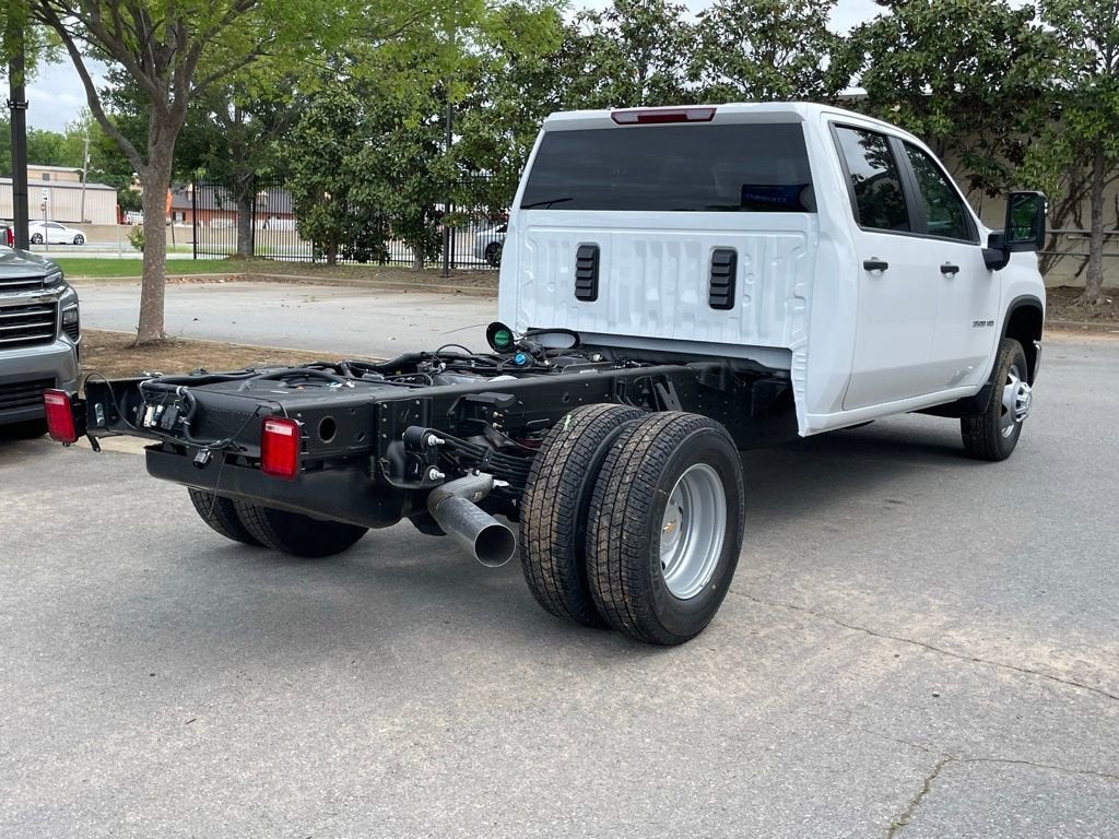 2026 Chevrolet Silverado 3500 HD Chassis Cab Work Truck