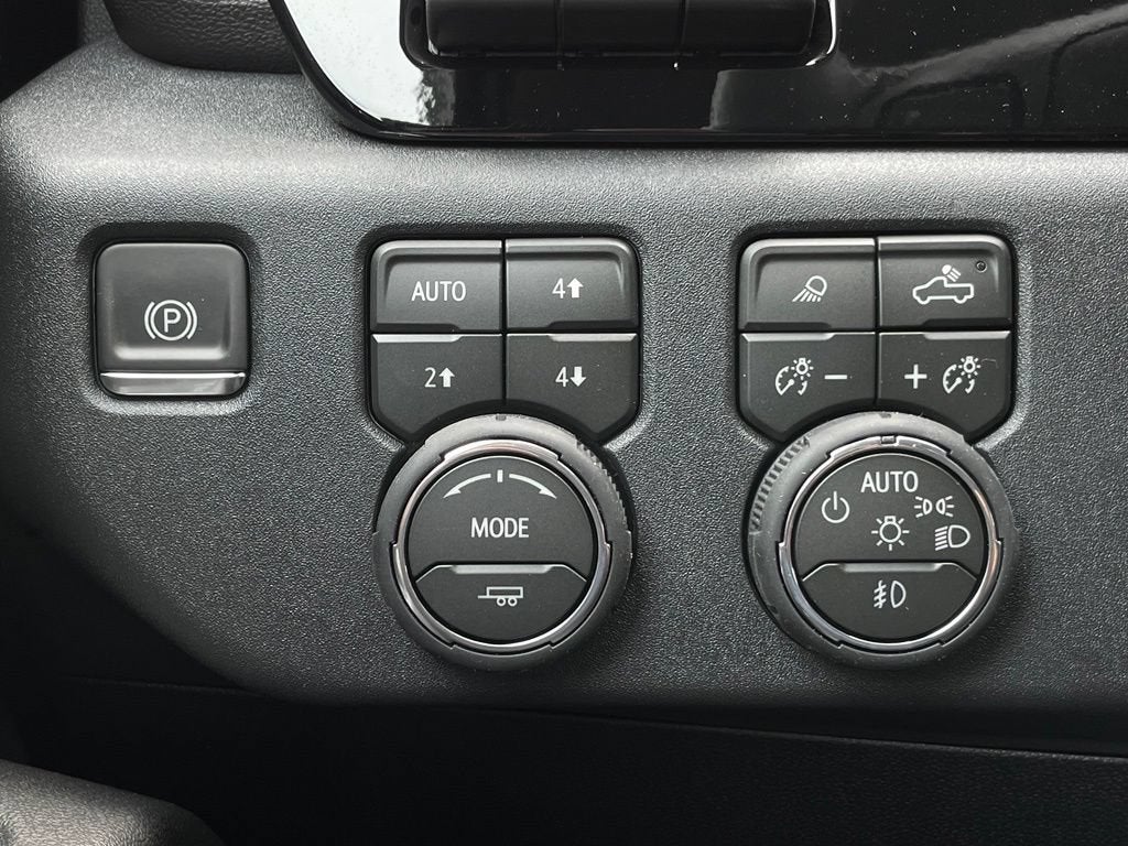 2026 Chevrolet Silverado 3500 HD LTZ DRW