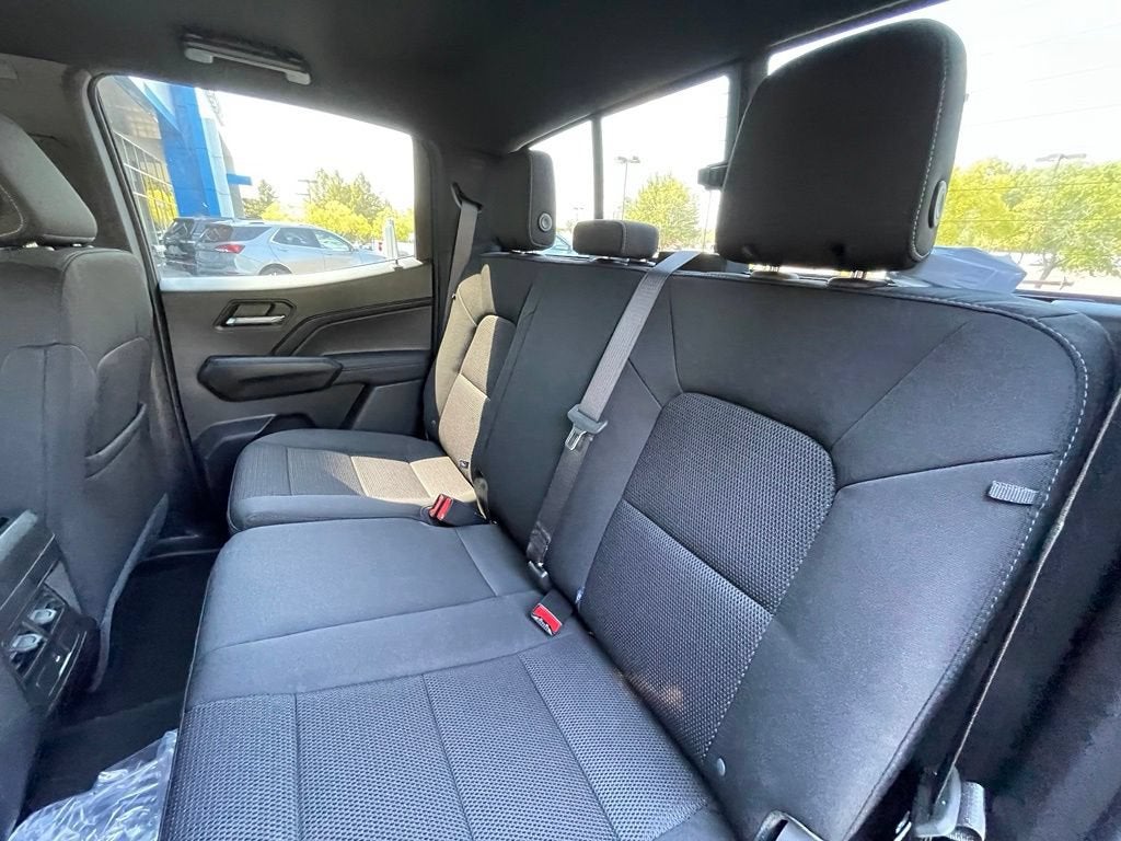 2026 Chevrolet Colorado LT - Photo 25