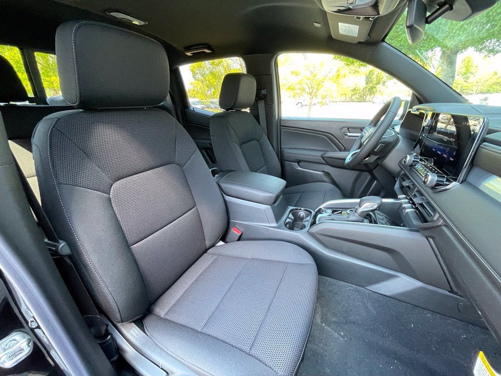 2026 Chevrolet Colorado LT - Photo 30