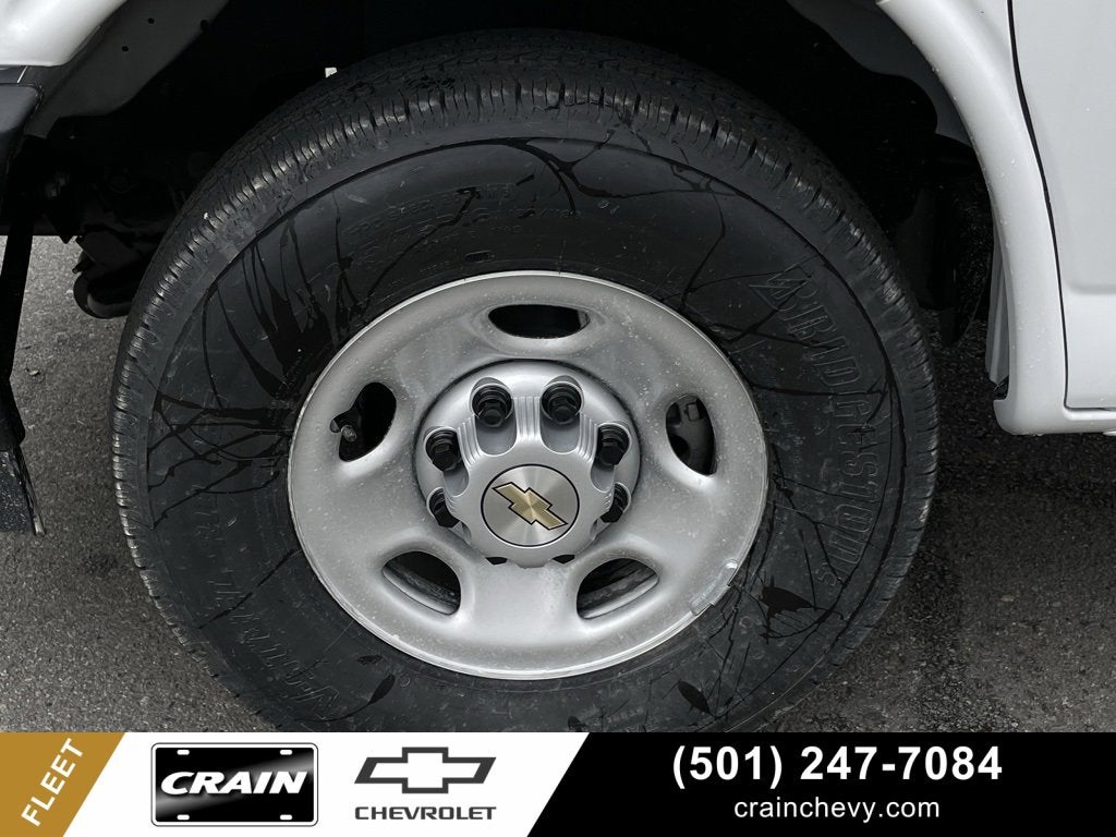 2025 Chevrolet Express Cargo 2500 WT