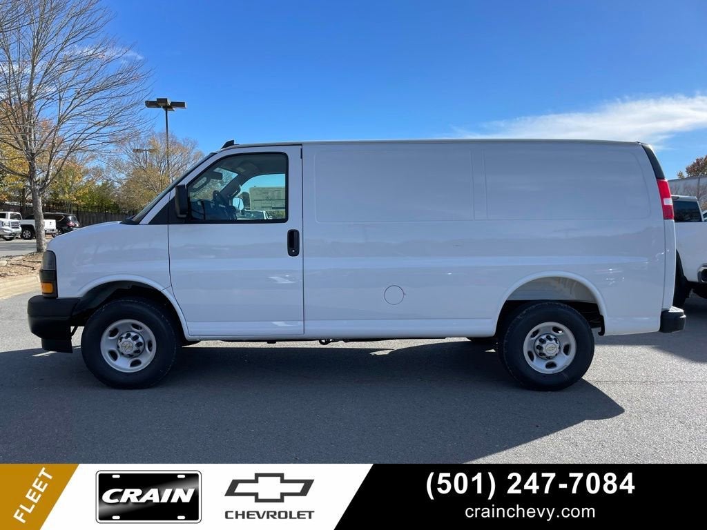 2025 Chevrolet Express Cargo 2500 WT