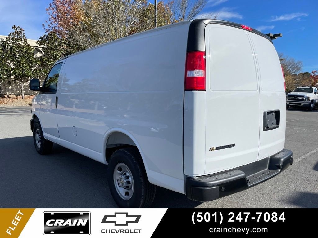2025 Chevrolet Express Cargo 2500 WT