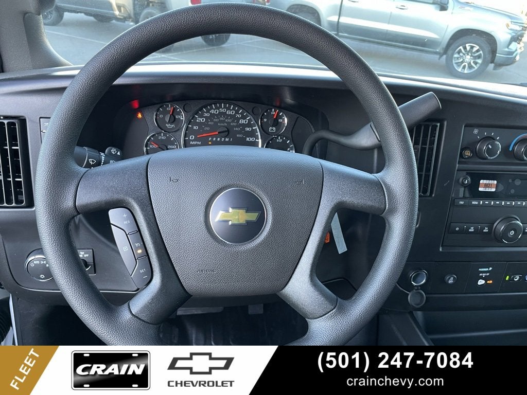 2025 Chevrolet Express Cargo 2500 WT