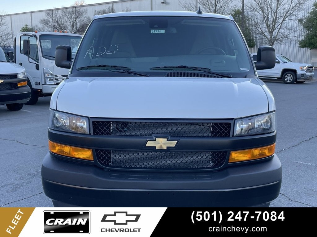 2025 Chevrolet Express Cargo 2500 WT