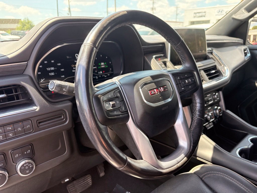 2022 GMC Yukon SLT