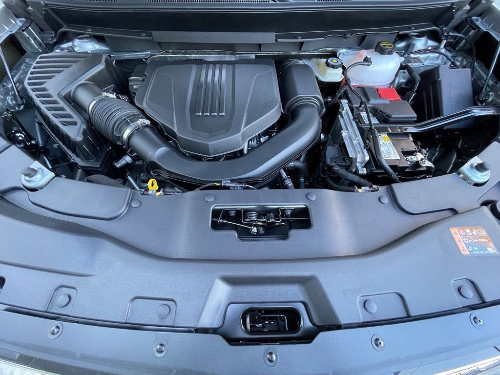 2027 Chevrolet Traverse LT - Photo 34