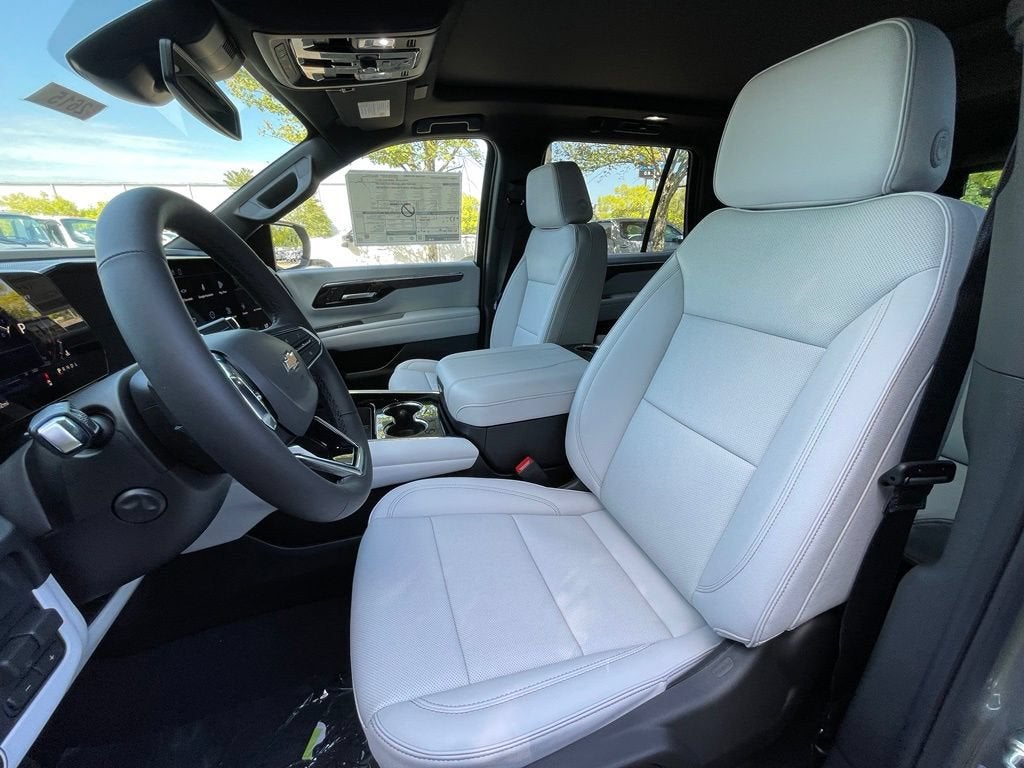 2026 Chevrolet Tahoe Premier - Photo 22
