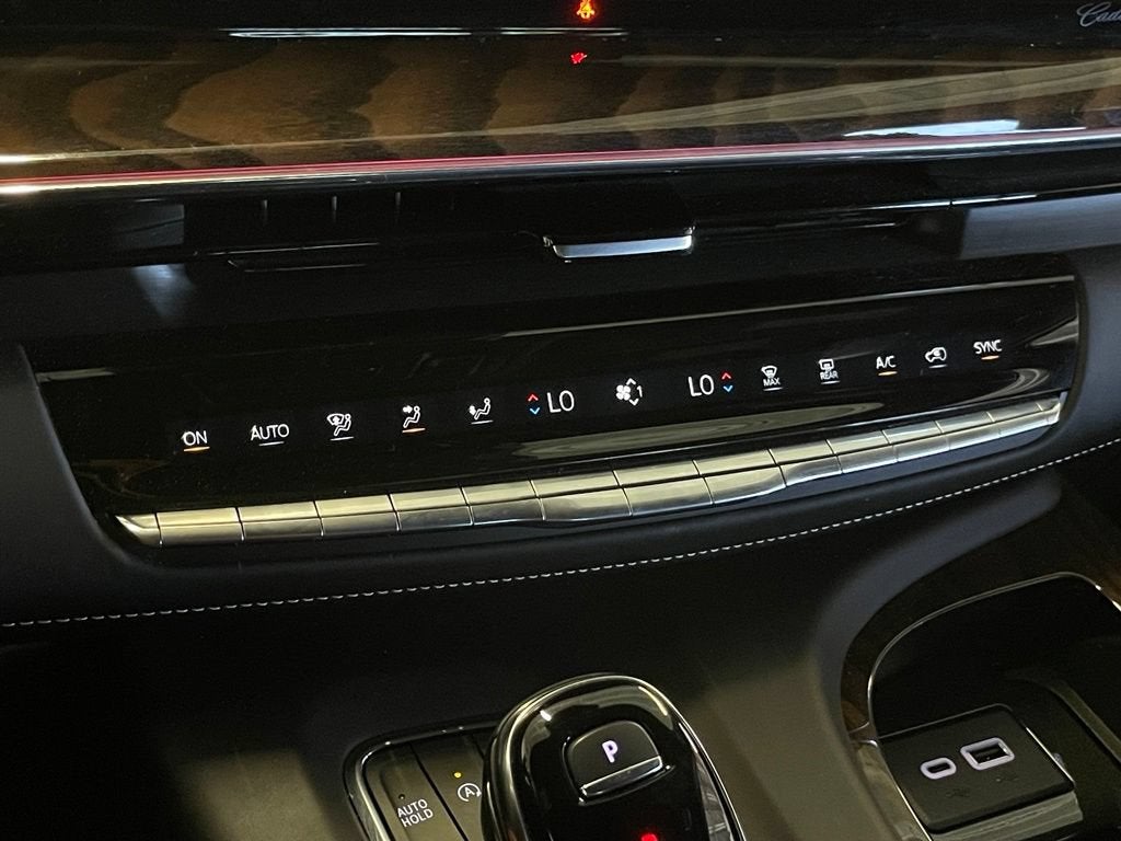 2023 Cadillac Escalade 4WD Sport Platinum
