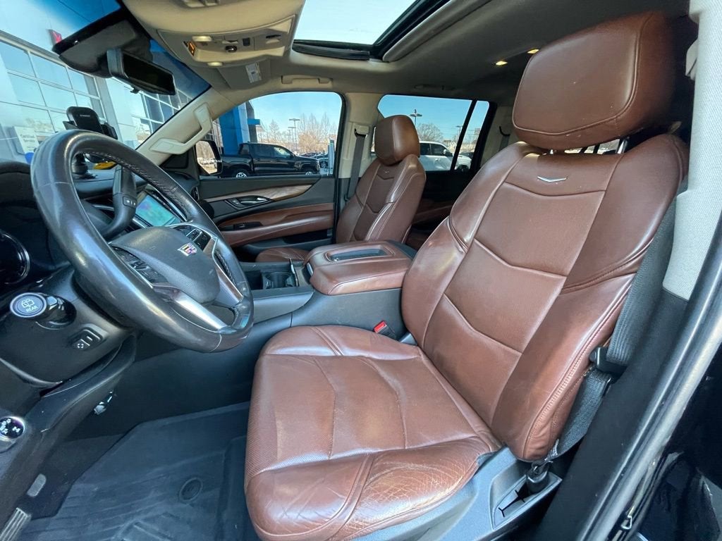 2020 Cadillac Escalade ESV Luxury