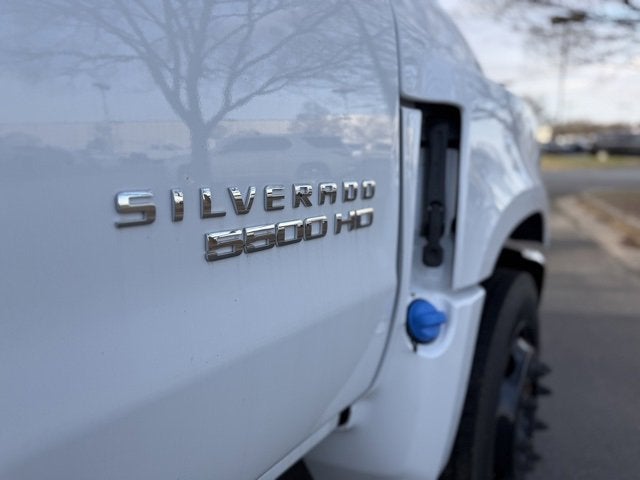 2024 Chevrolet Silverado 5500 HD Work Truck