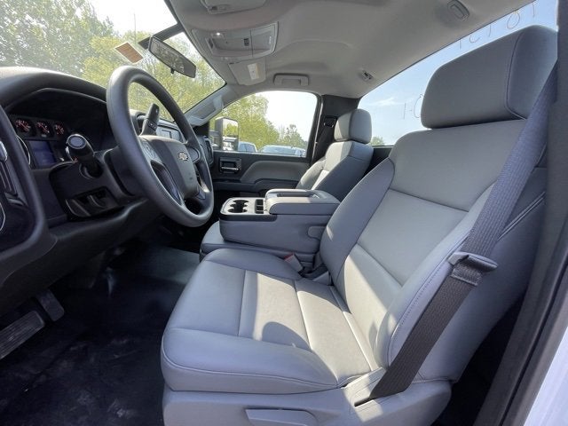 2024 Chevrolet Silverado 5500 HD Work Truck