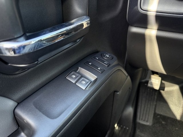 2024 Chevrolet Silverado 5500 HD Work Truck