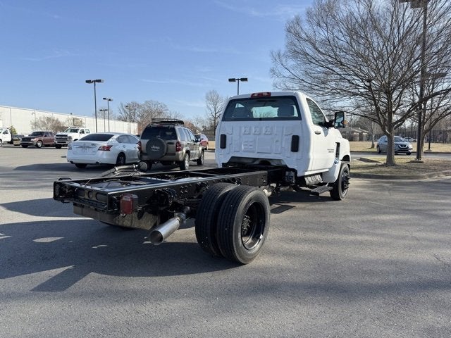 2024 Chevrolet Silverado 5500 HD Work Truck