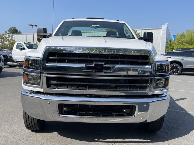 2024 Chevrolet Silverado 5500 HD Work Truck