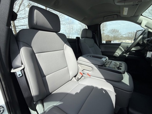 2024 Chevrolet Silverado 5500 HD Work Truck