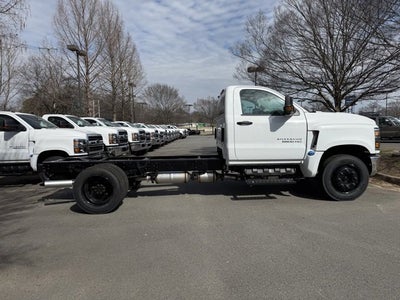 2024 Chevrolet Silverado 5500 HD Work Truck
