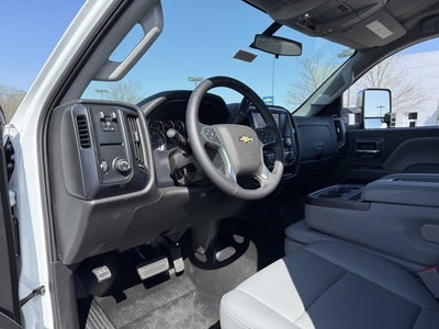 2024 Chevrolet Silverado 6500 HD Work Truck
