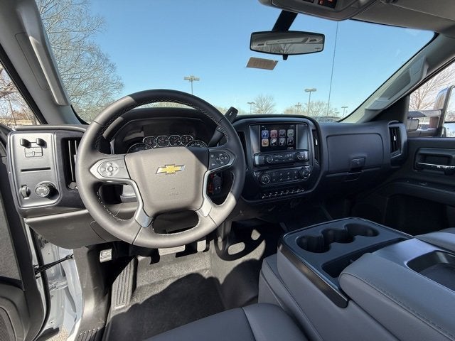 2024 Chevrolet Silverado 6500 HD Work Truck