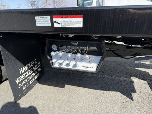 2024 Chevrolet Silverado 6500 HD Work Truck