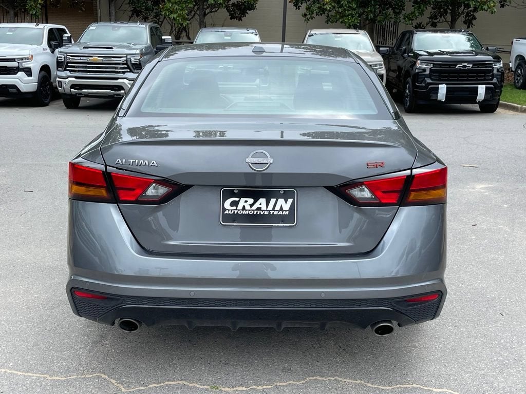 2025 Nissan Altima SR