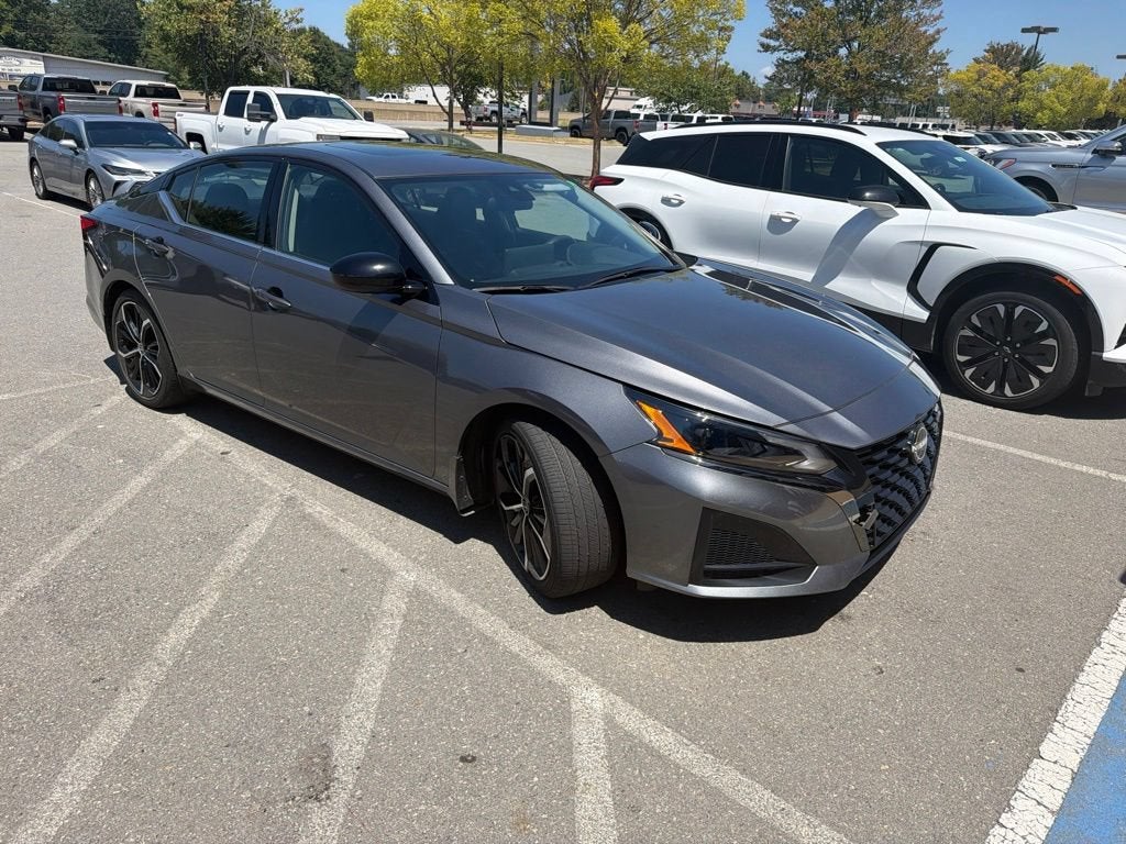 2024 Nissan Altima 2.5 SR