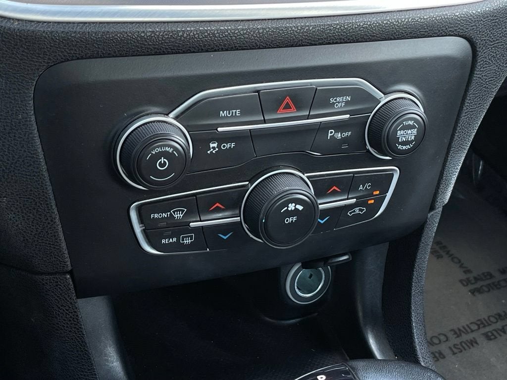 2022 Dodge Charger SXT