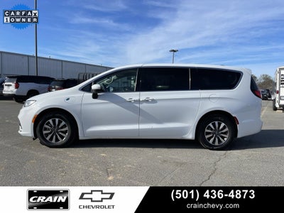 2023 Chrysler Pacifica Hybrid Touring L