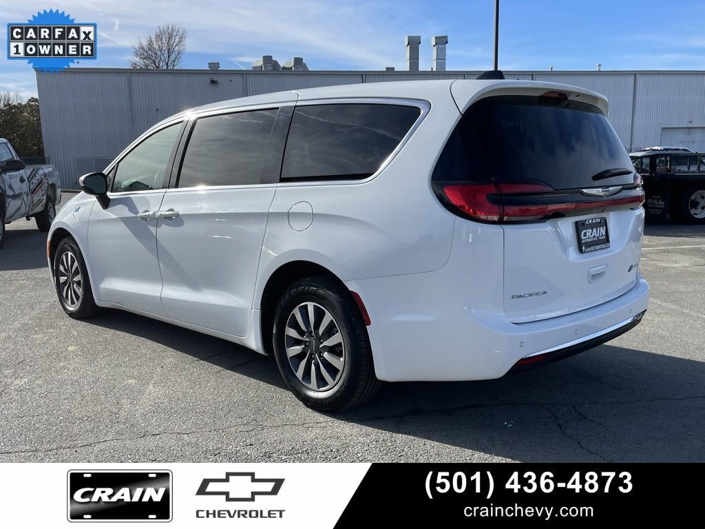 2023 Chrysler Pacifica Hybrid Touring L