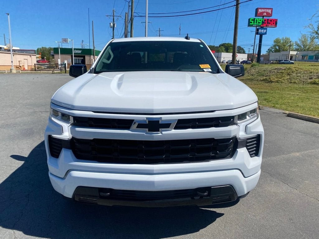 Used 2023 Chevrolet Silverado 1500 RST with VIN 2GCUDEED5P1120213 for sale in Little Rock