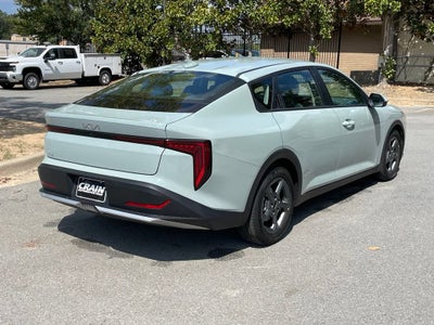 2025 Kia K4 LXS