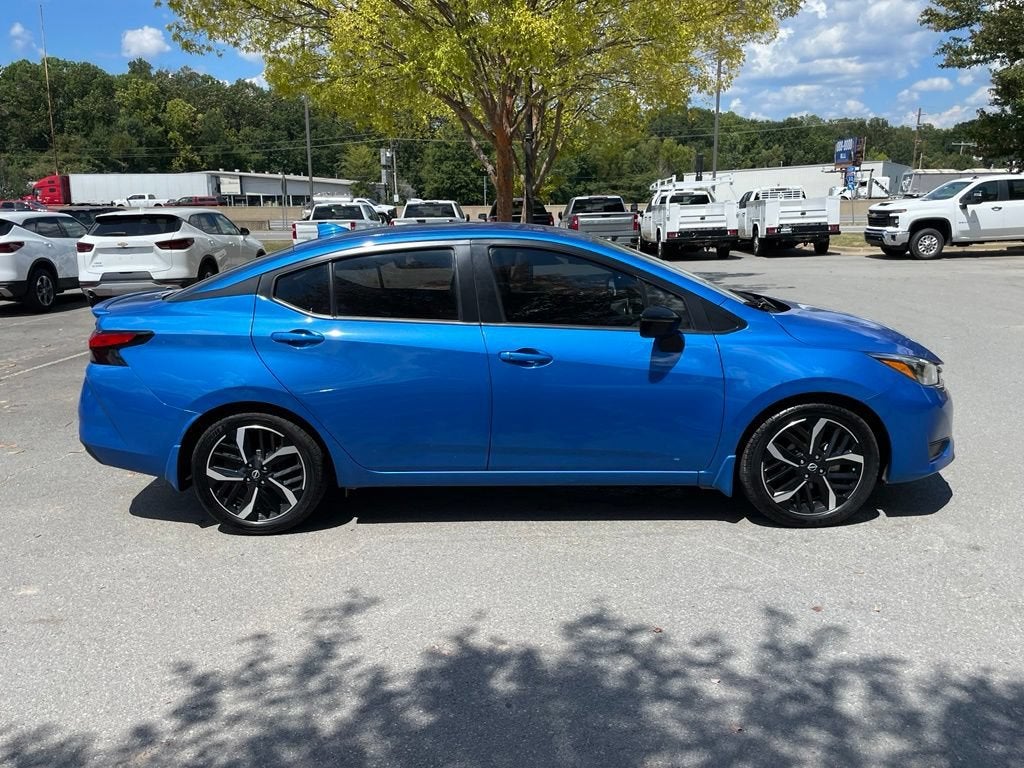 2023 Nissan Versa SR