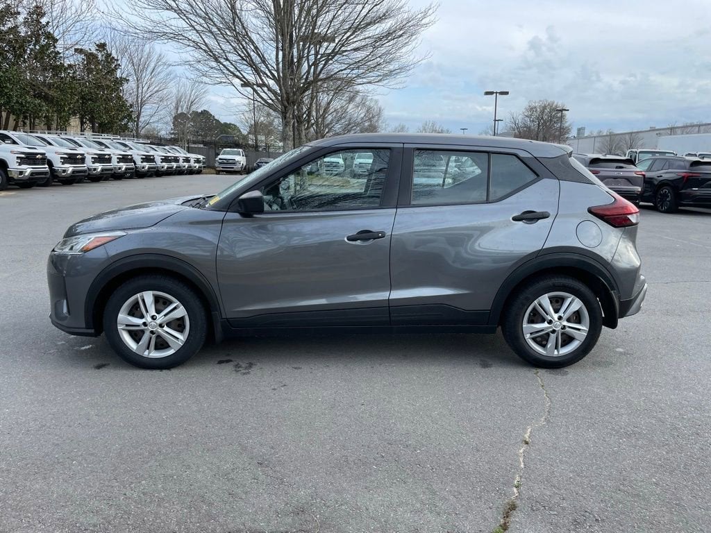 2021 Nissan Kicks S