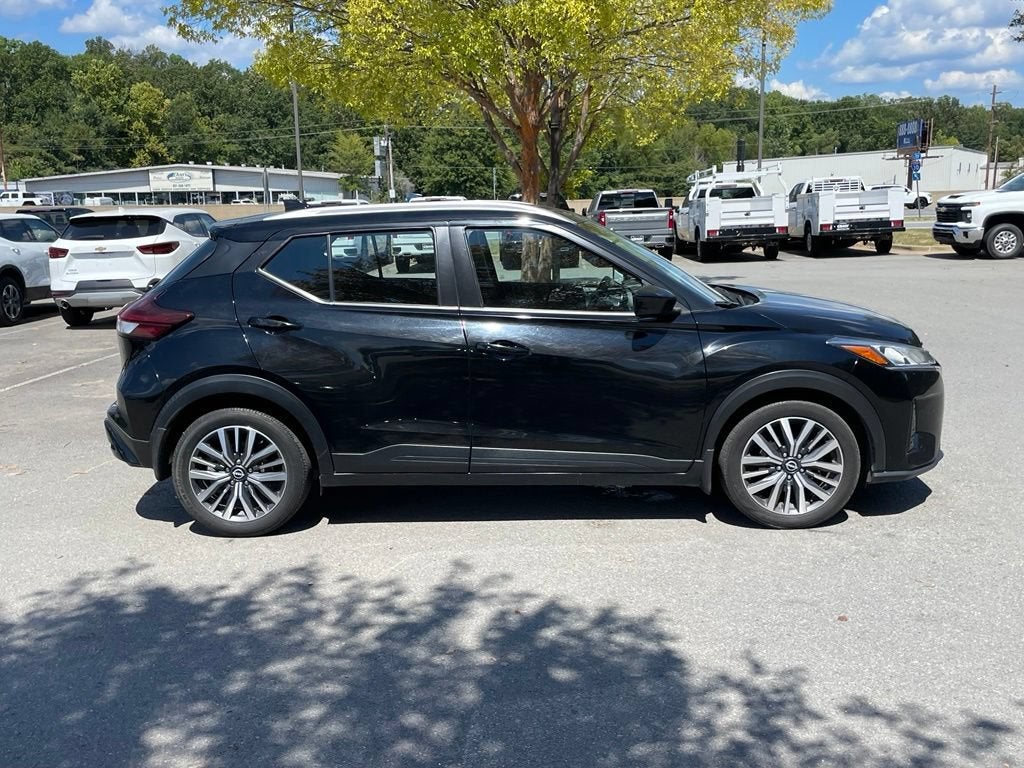 2023 Nissan Kicks SV