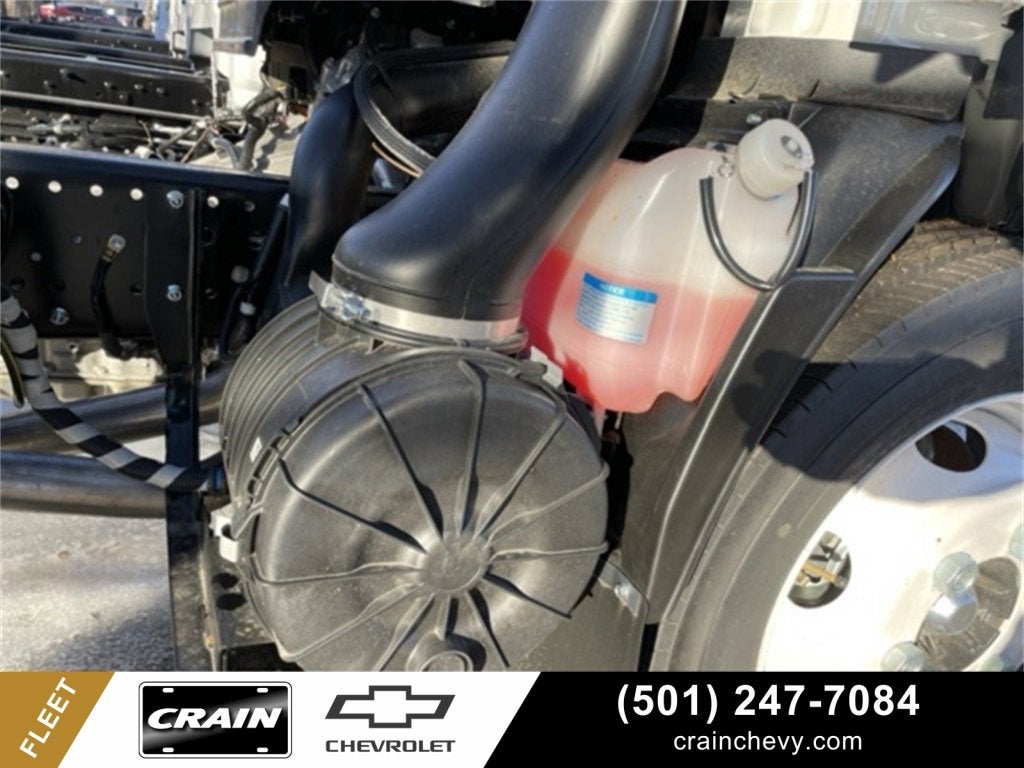 2025 Chevrolet Low Cab Forward 4500 Base